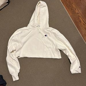 champion women’s cropped hoodie in off white. size medium.